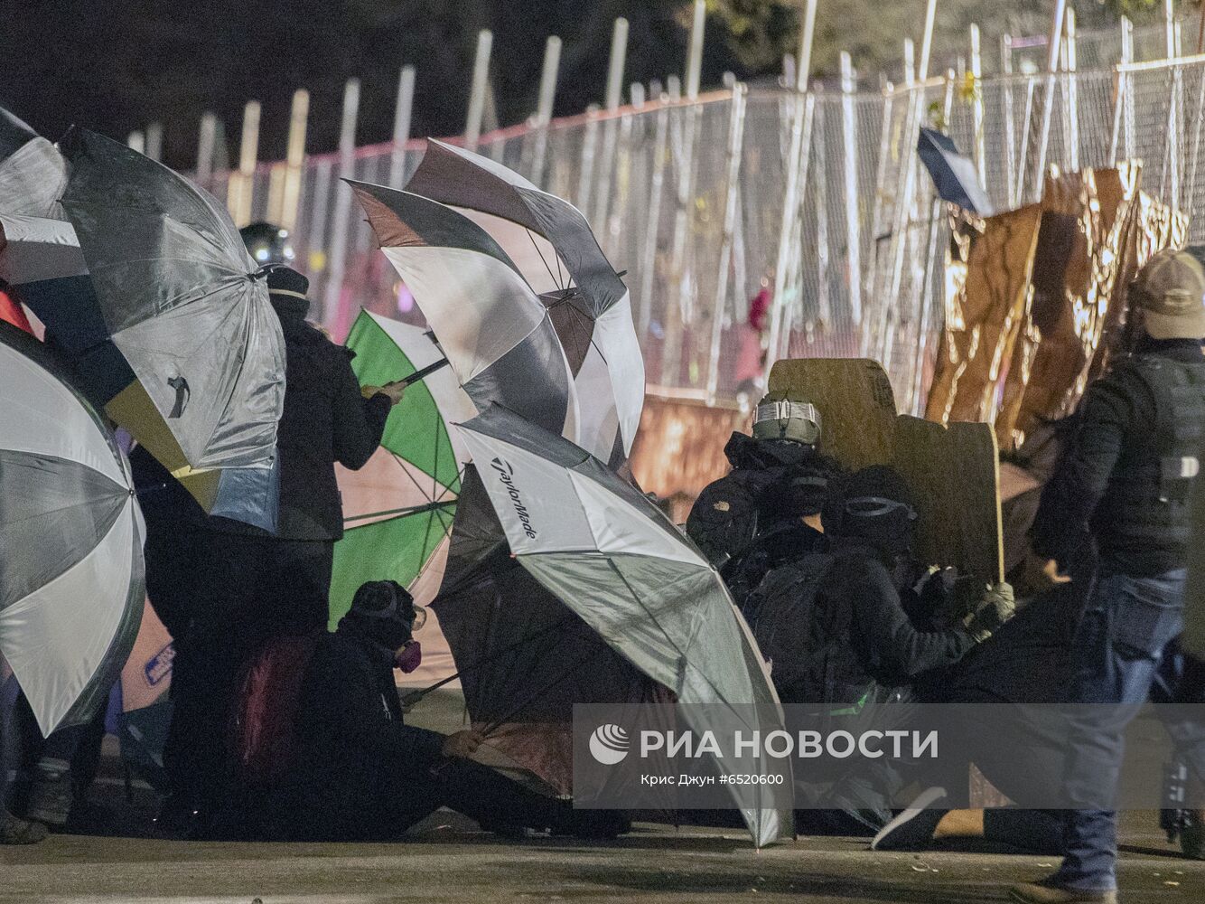 Продолжаются протесты в американском штате Миннесота 