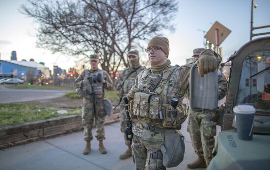 Продолжаются протесты в американском штате Миннесота 
