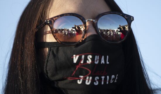 Продолжаются протесты в американском штате Миннесота 