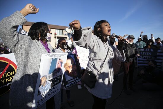 Продолжаются протесты в американском штате Миннесота 