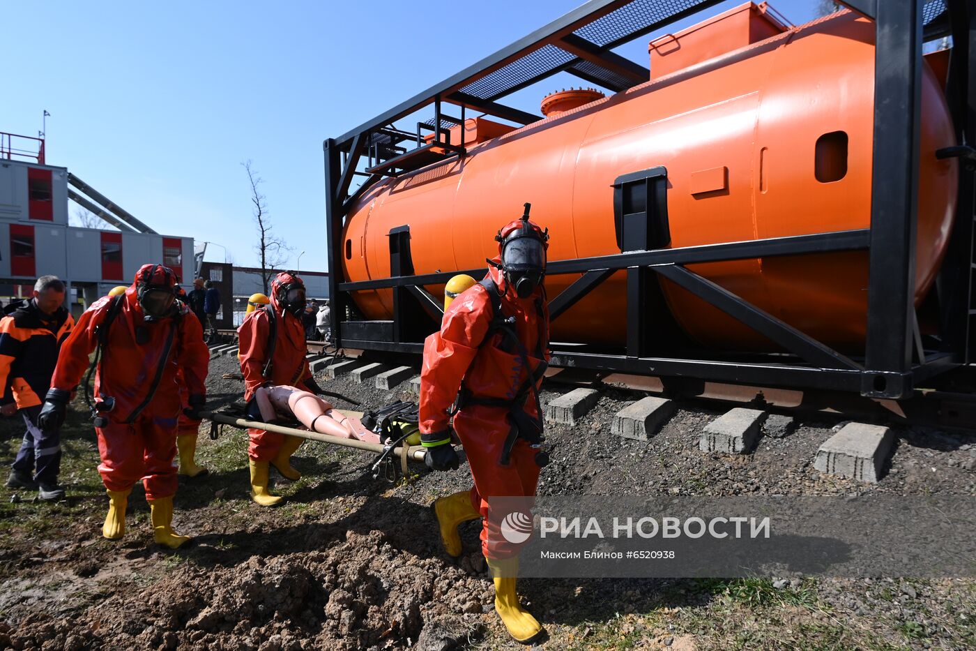 Учебно-тренировочные сборы добровольных пожарных, резервистов и спасателей