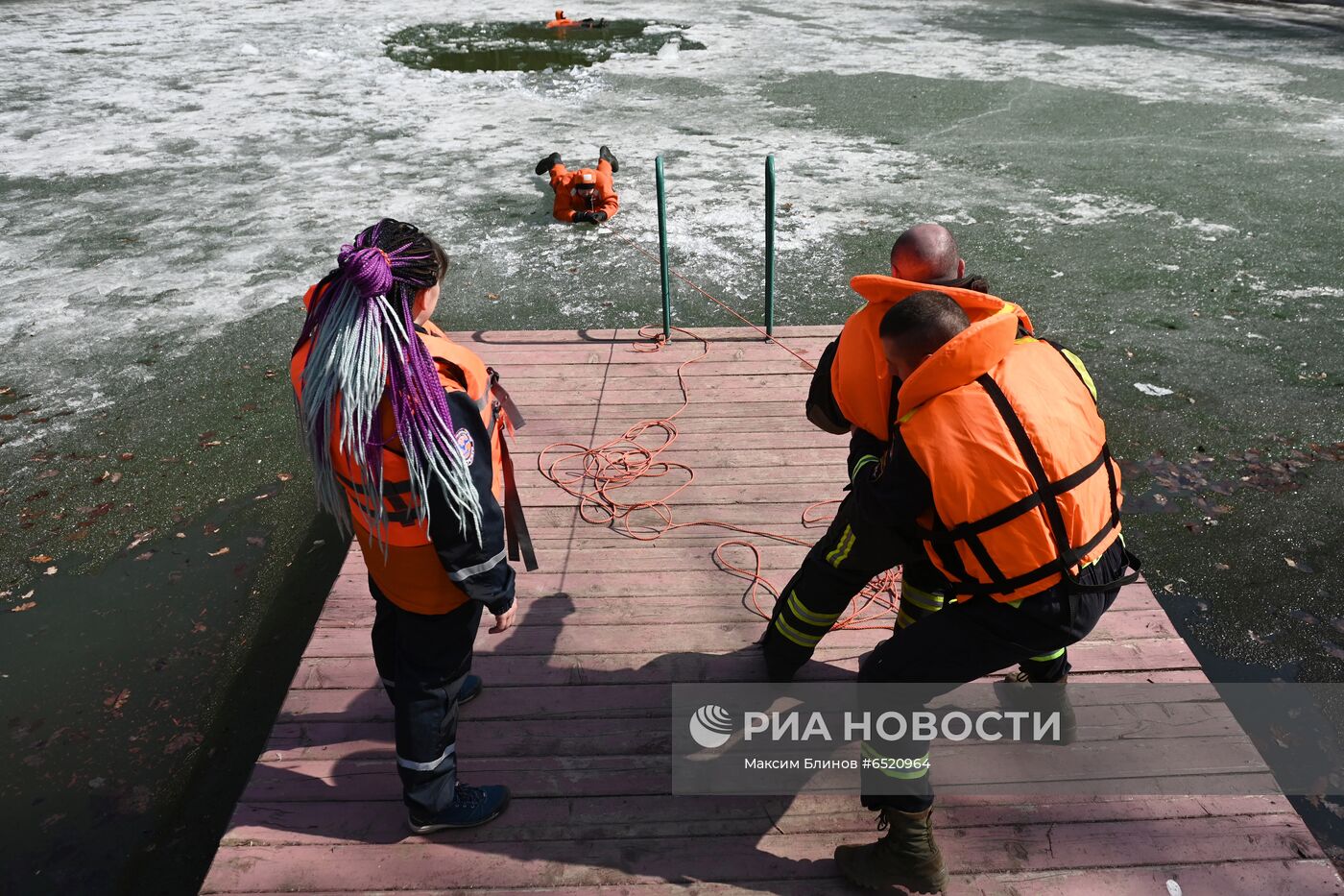 Учебно-тренировочные сборы добровольных пожарных, резервистов и спасателей