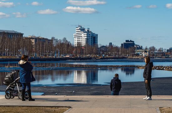 Города России. Петрозаводск