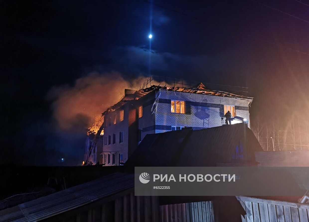 Взрыв газа и пожар в трёхэтажном жилом доме в Нижегородской области