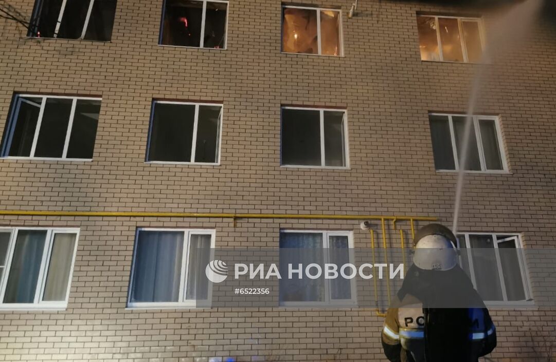 Взрыв газа и пожар в трёхэтажном жилом доме в Нижегородской области