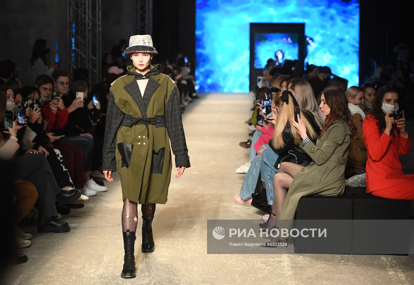 Mercedes Benz Fashion Week Russia. День второй