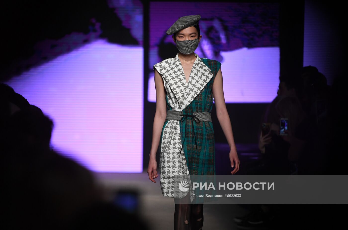 Mercedes Benz Fashion Week Russia. День второй