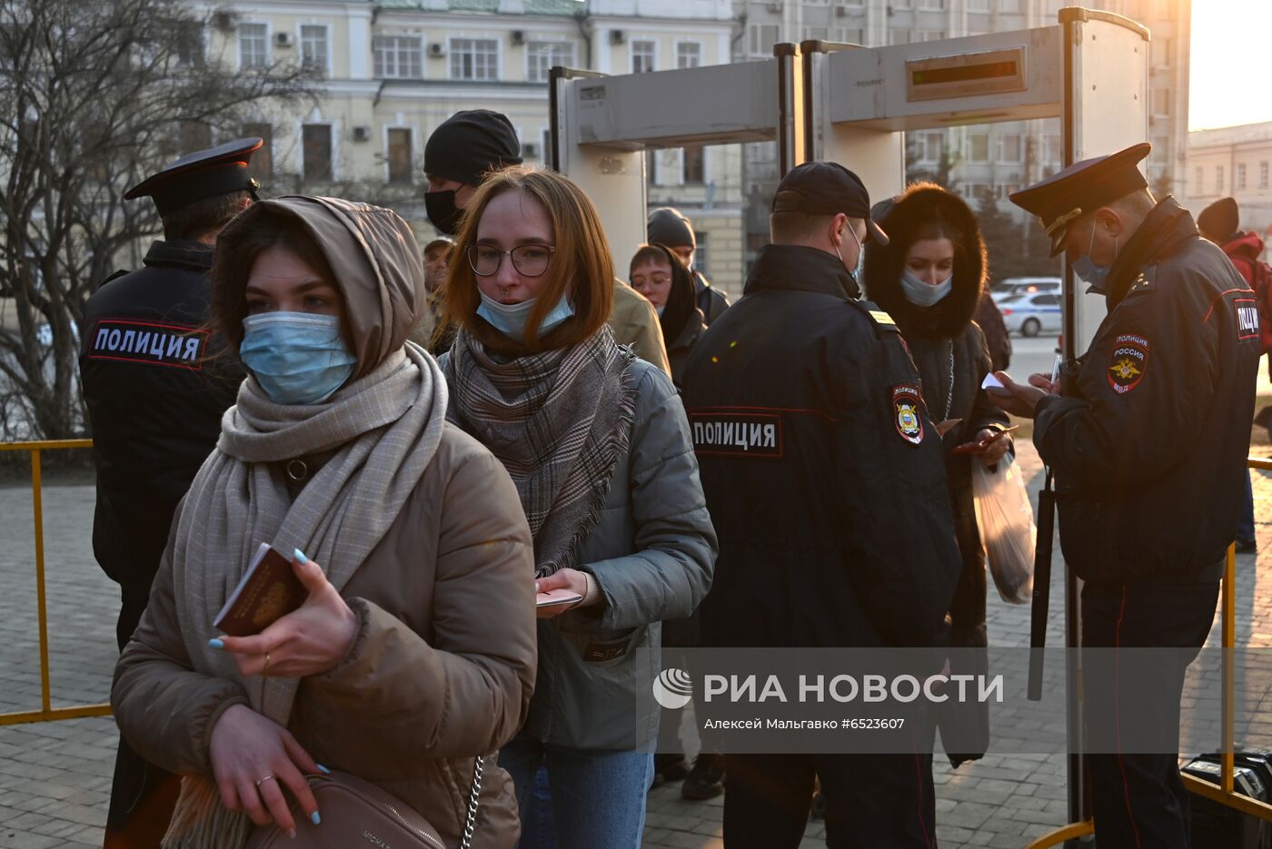 Несанкционированные акции в поддержку А. Навального в регионах России