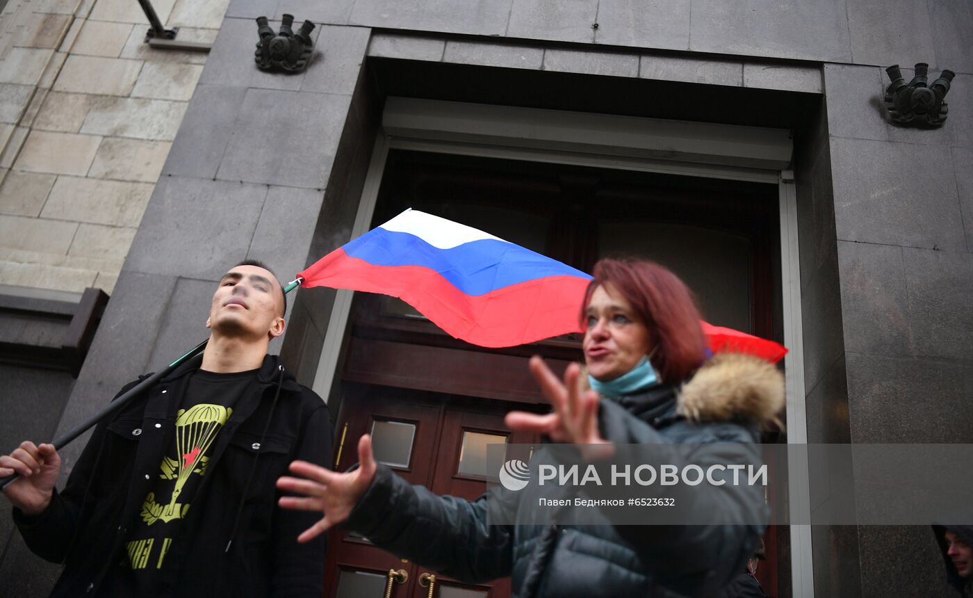 Несанкционированная акция в поддержку А. Навального в Москве