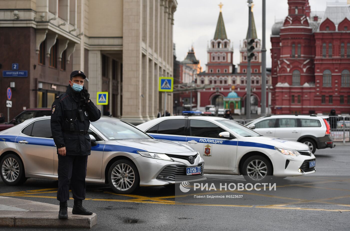 Несанкционированная акция в поддержку А. Навального в Москве