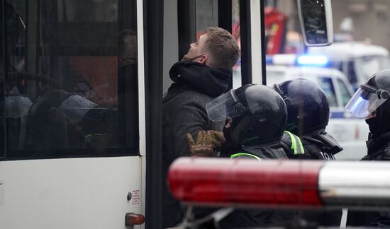 Несанкционированные акции в поддержку А. Навального в регионах России