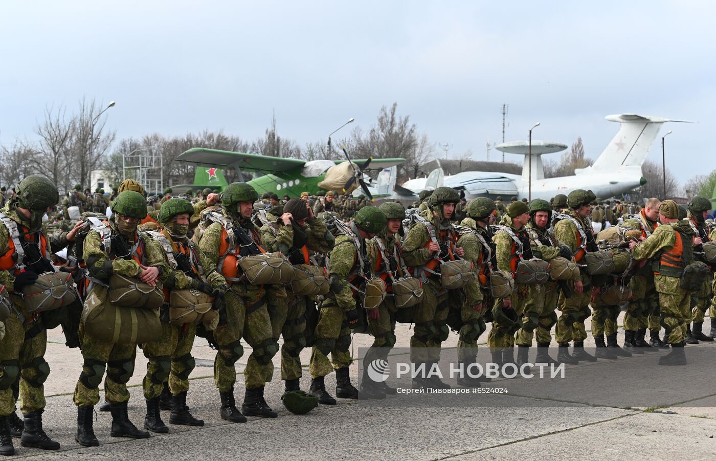 Отправка десантников на учения в Крым