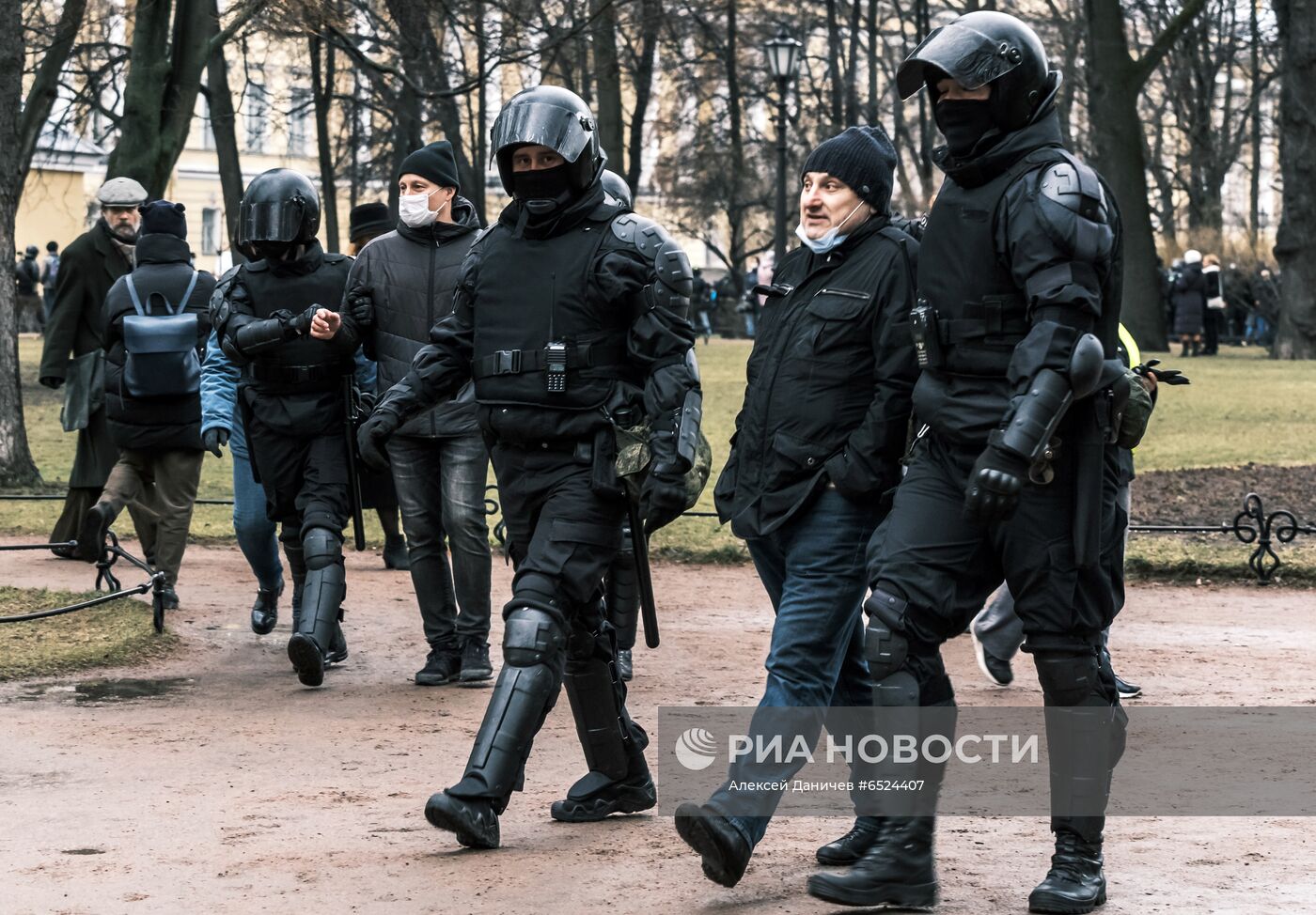 Несанкционированные акции в поддержку А. Навального в регионах России