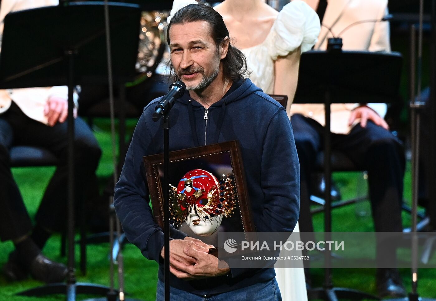 XXVII церемония вручения театральной премии "Золотая Маска"