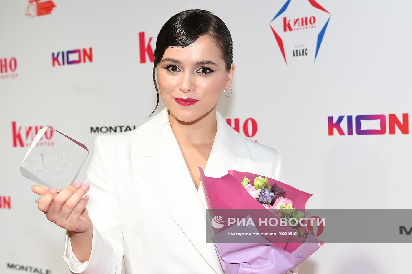 Церемония вручения премии "Аванс" от журнала "КиноРепортер"