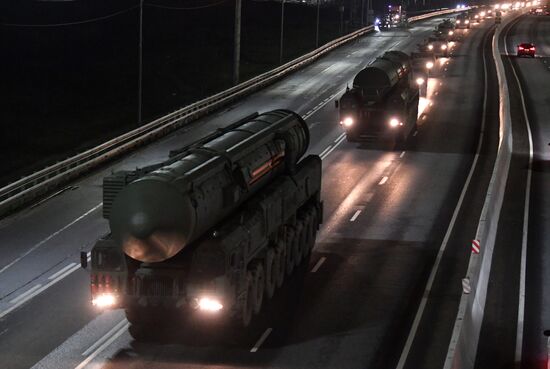 Передислокация техники к параду Победы