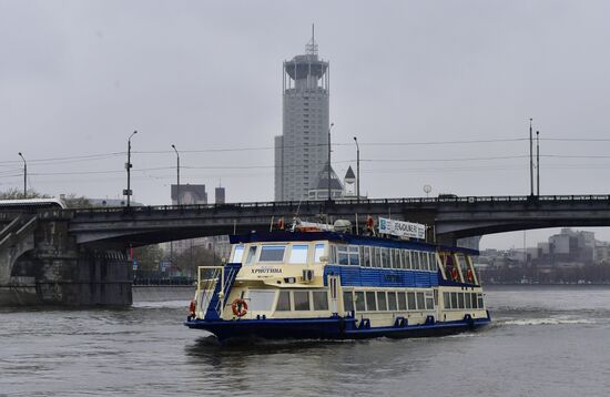 Старт пассажирской навигации по Москве-реке