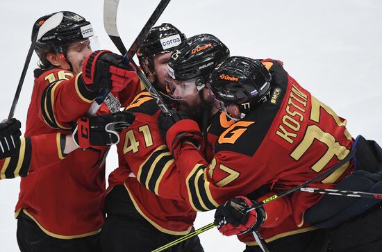 Хоккей. КХЛ. Финальная серия. Матч "Авангард" - ЦСКА