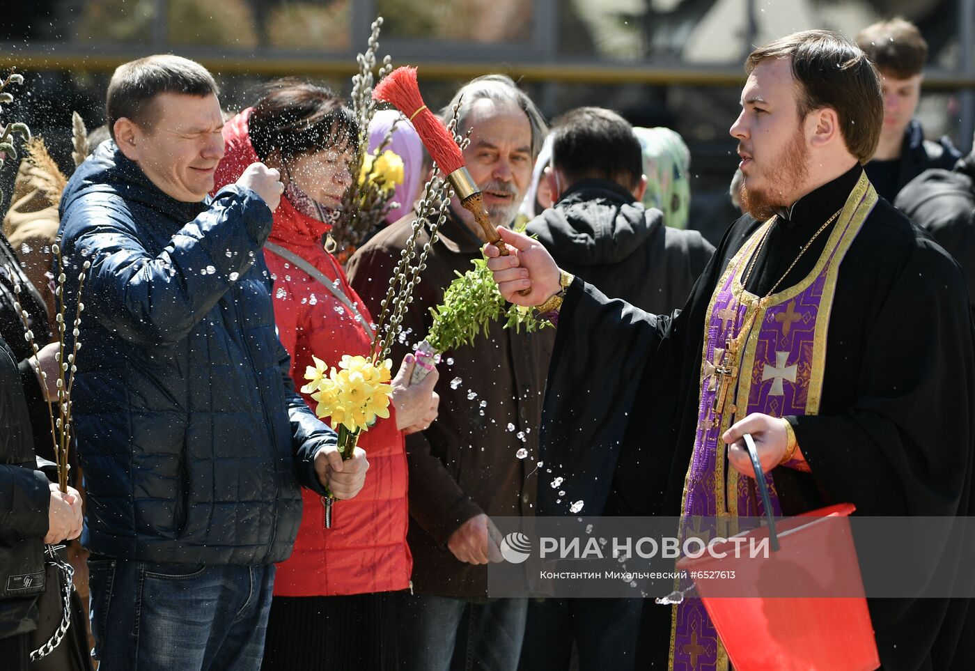 Вербное воскресенье в Донецке
