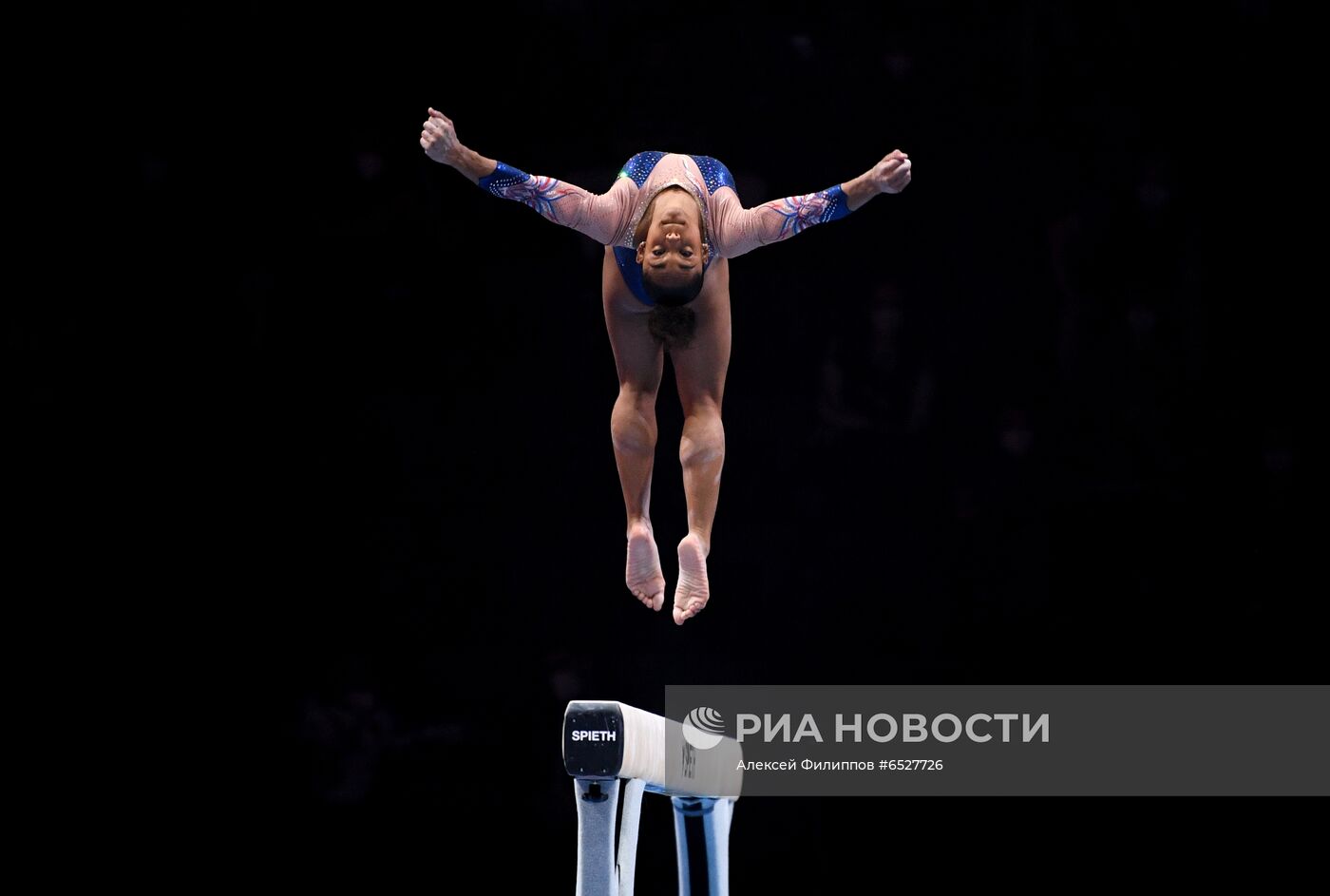 Спортивная гимнастика. Чемпионат Европы. Второй день