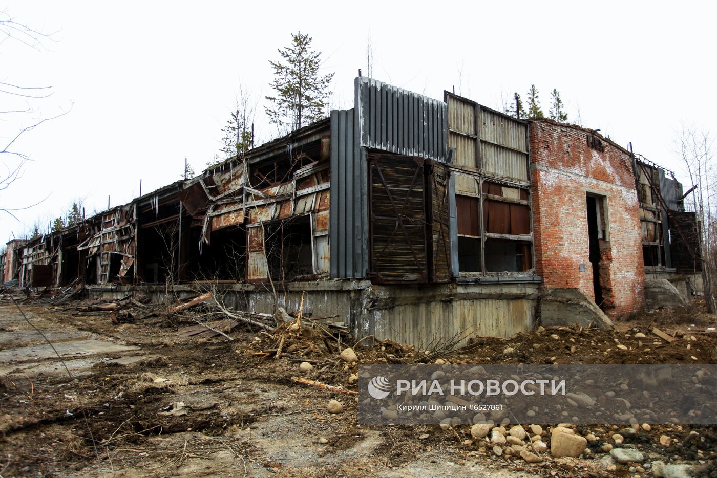 В Байкальске действует режим ЧС из-за угрозы попадания в Байкал отходов с БЦБК