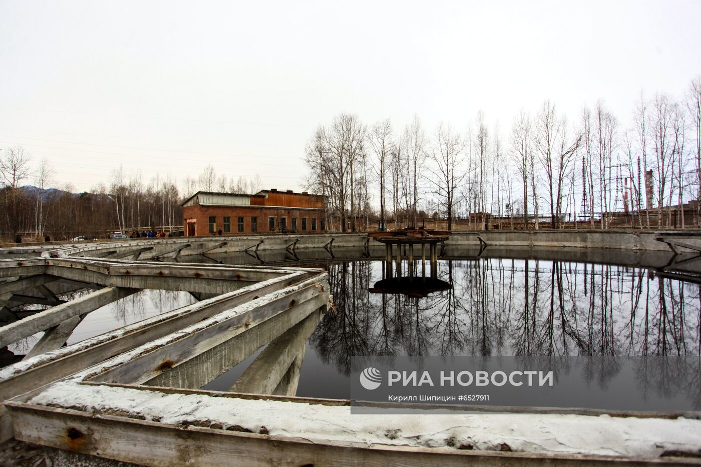 В Байкальске действует режим ЧС из-за угрозы попадания в Байкал отходов с БЦБК