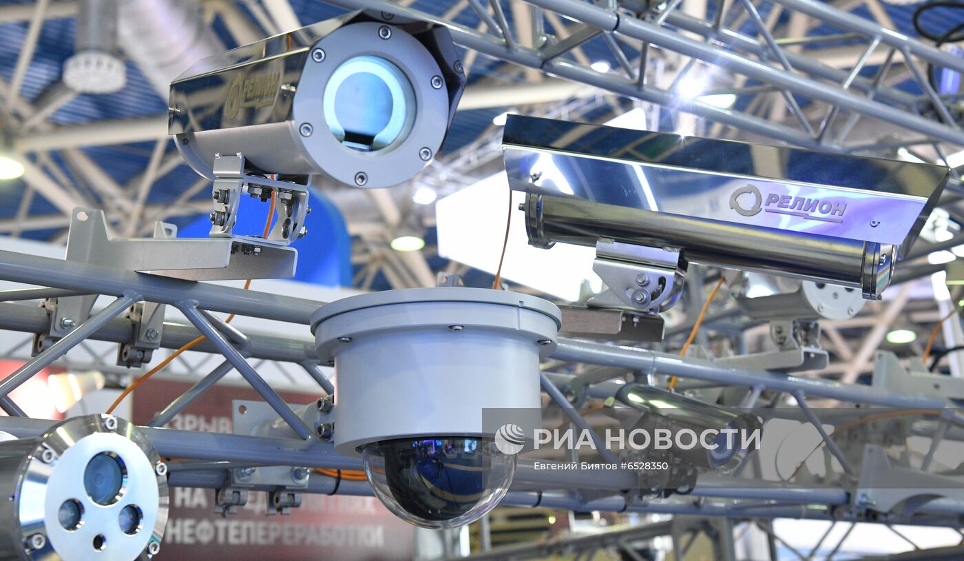 20-я юбилейная выставка "Нефтегаз"