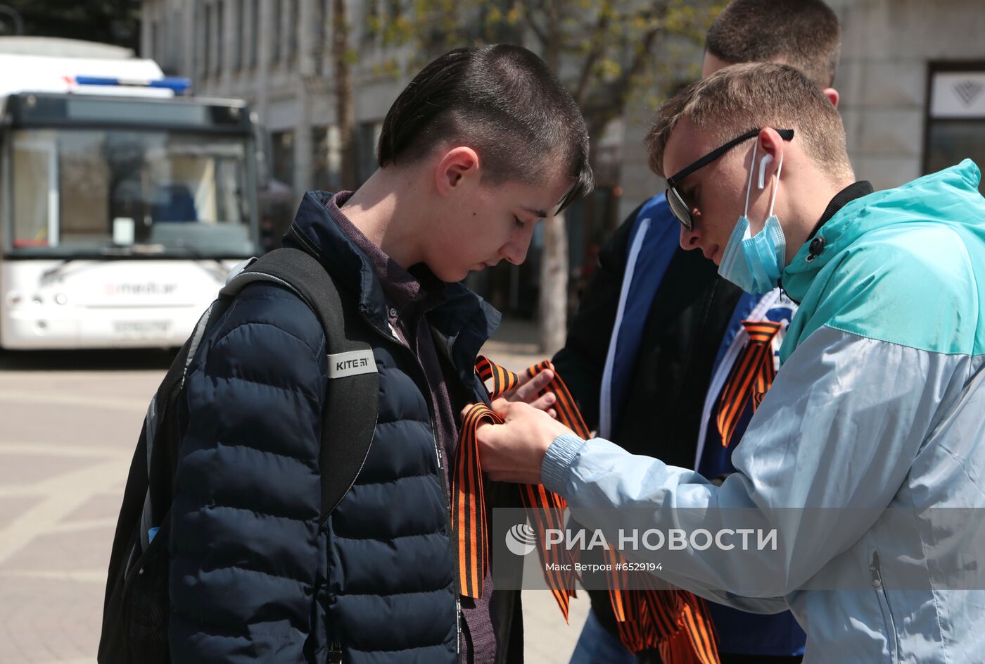 Старт акции "Георгиевская ленточка" в регионах