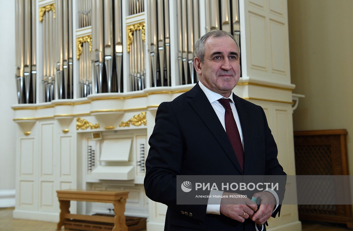 Рабочая поездка президента РФ В. Путина в Санкт-Петербург