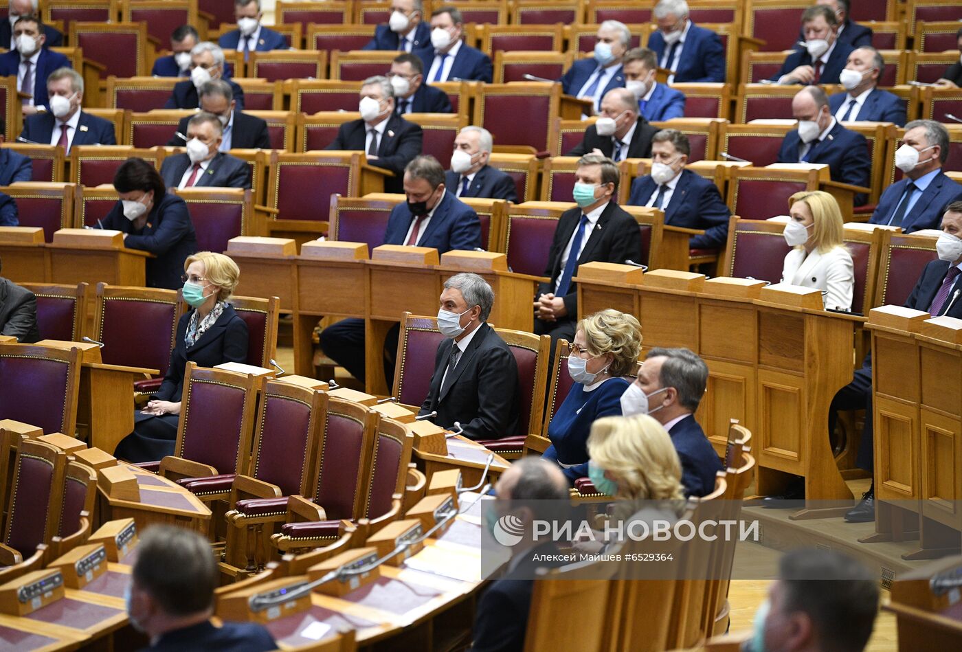 Рабочая поездка президента РФ В. Путина в Санкт-Петербург