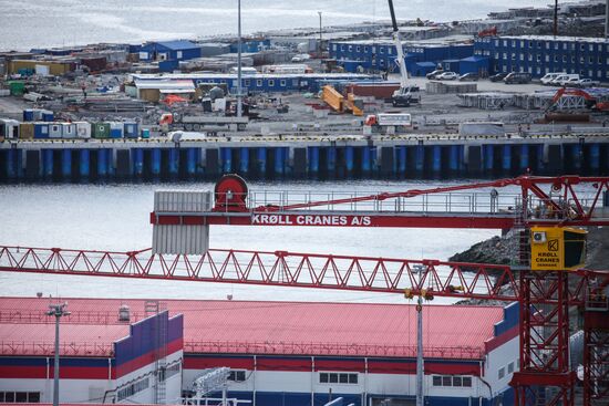 Строительство завода "НОВАТЭК-Мурманск" в Белокаменке