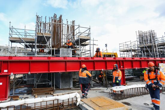 Строительство завода "НОВАТЭК-Мурманск" в Белокаменке