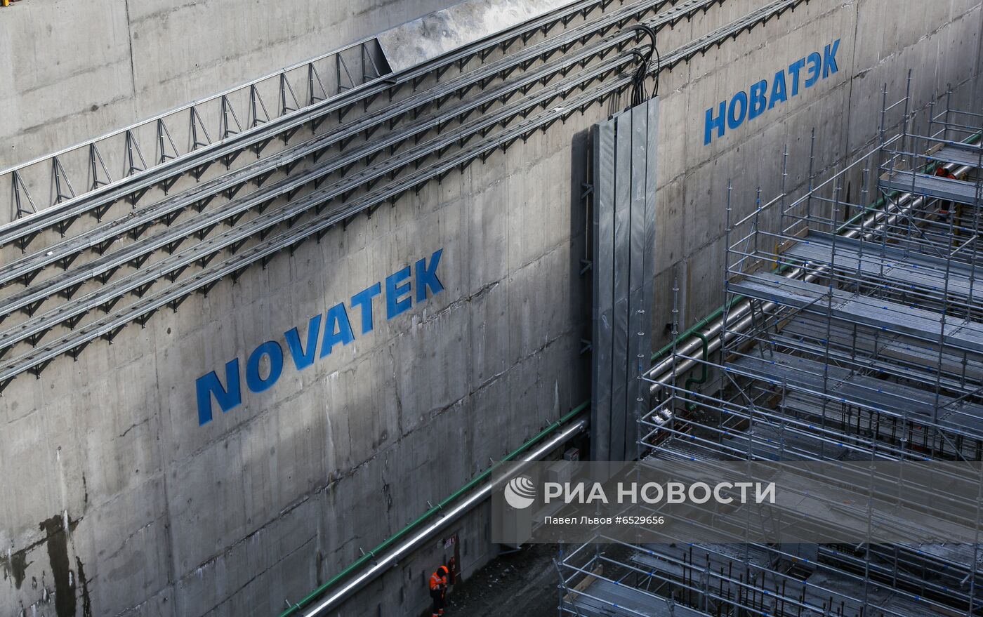 Строительство завода "НОВАТЭК-Мурманск" в Белокаменке