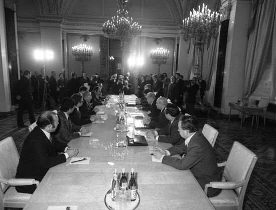 Визит премьер-министра Туниса Хеди Амара Нуиры в СССР