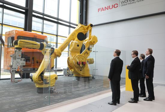 Зампред Совбеза РФ Д. Медведев посетил "Сколково"