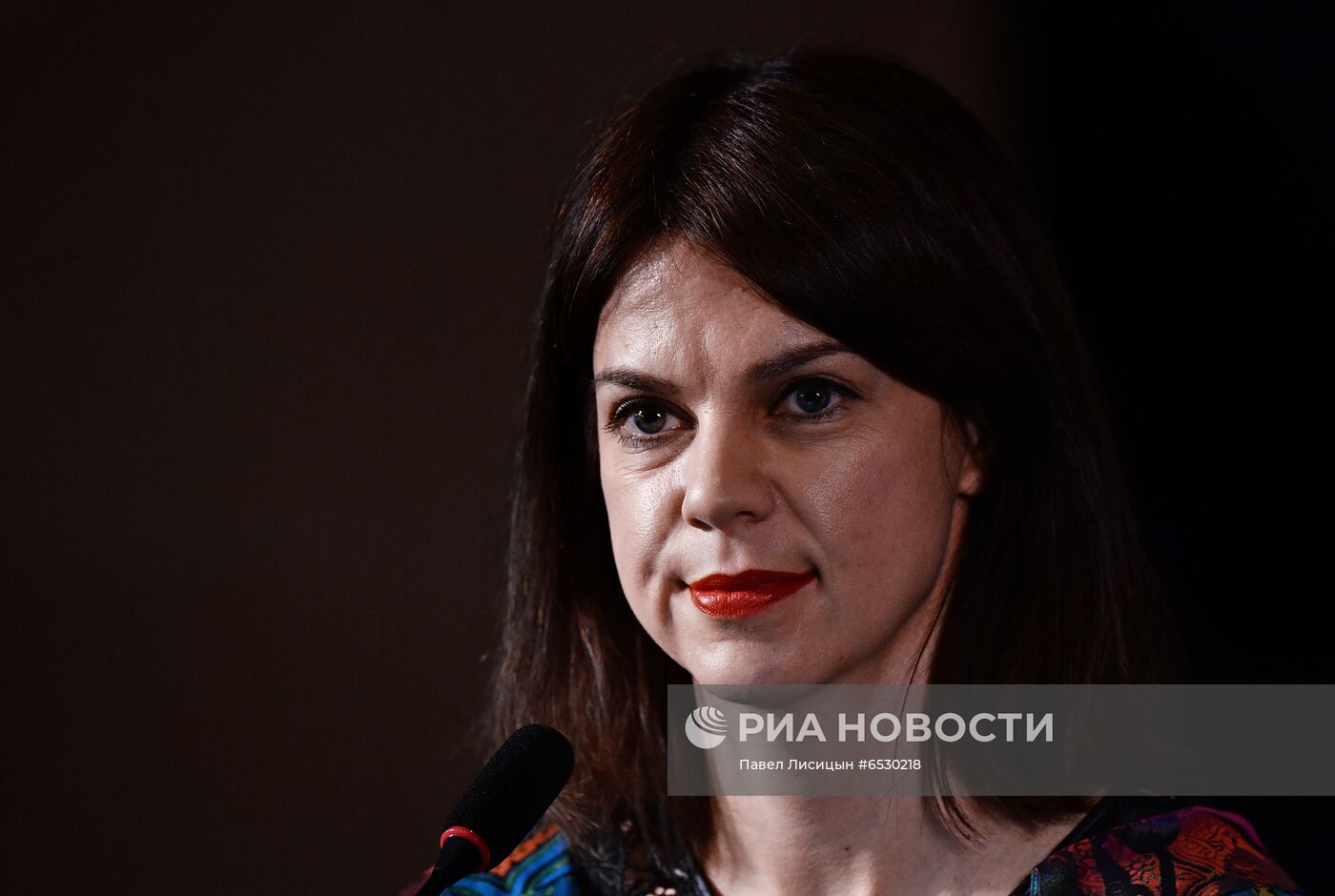 Награждение шахматиста Я. Непомнящего - победителя турнира претендентов