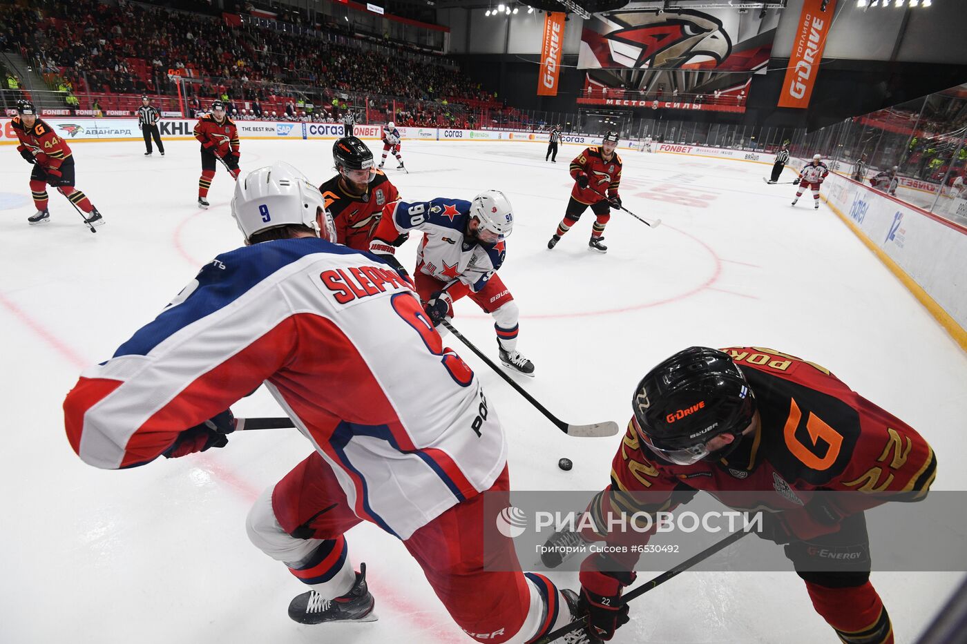Хоккей. КХЛ. Финальная серия. Матч "Авангард" - ЦСКА