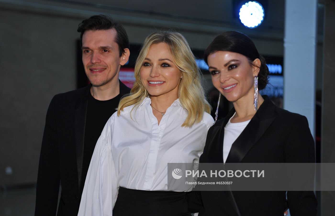 Премьера фильма "Прабабушка легкого поведения. Начало" в рамках 43-го ММКФ