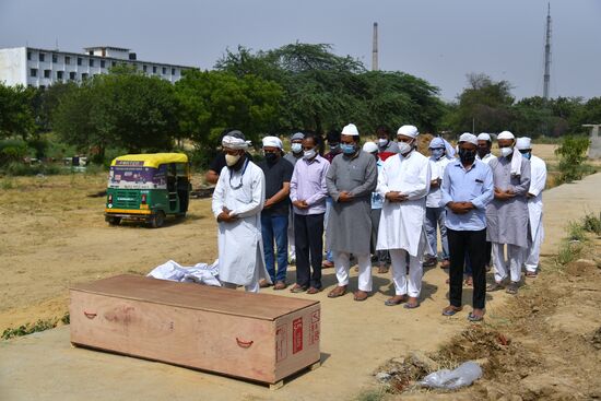 Ситуация в Индии в связи с коронавирусом