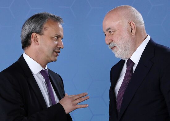 Зампред Совбеза РФ Д. Медведев посетил "Сколково"