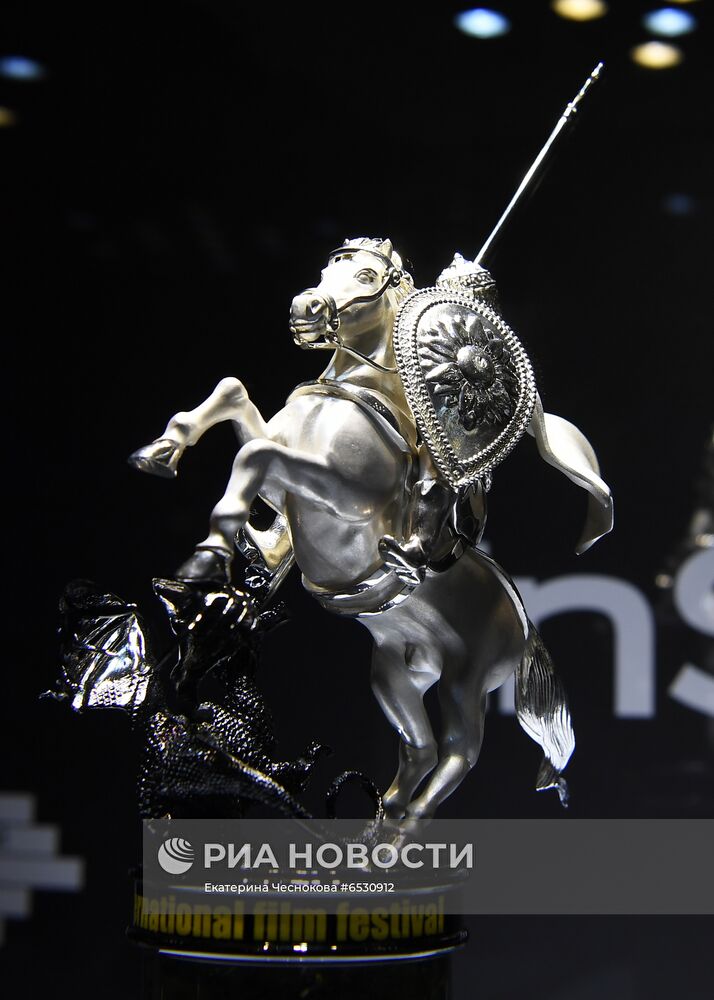 Гала-ужин журнала InStyle в рамках 43-го ММКФ