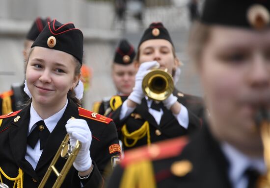 Парад теплоходов в честь начала 88-й пассажирской навигации на Москве-реке