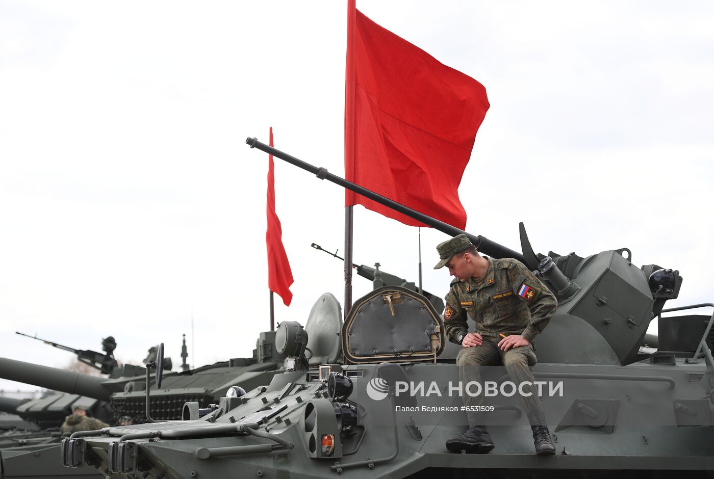 Ночная репетиция парада Победы в Москве 