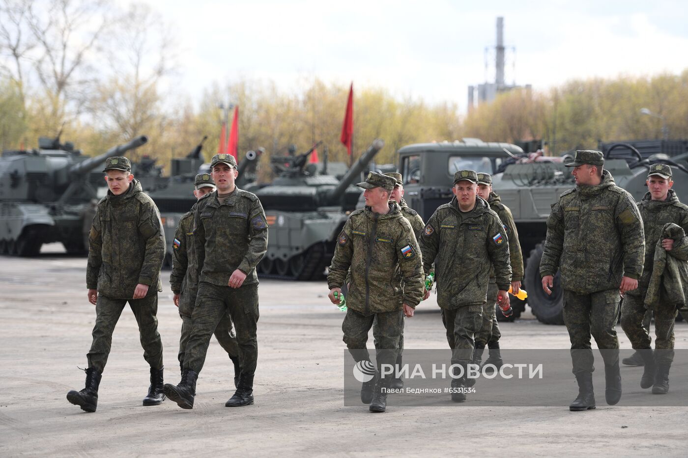 Ночная репетиция парада Победы в Москве 