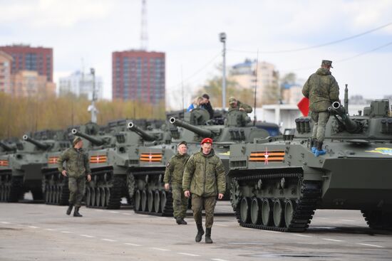 Ночная репетиция парада Победы в Москве 