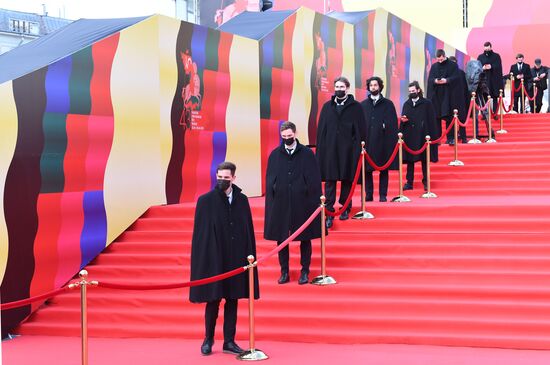 Церемония закрытия 43-го ММКФ