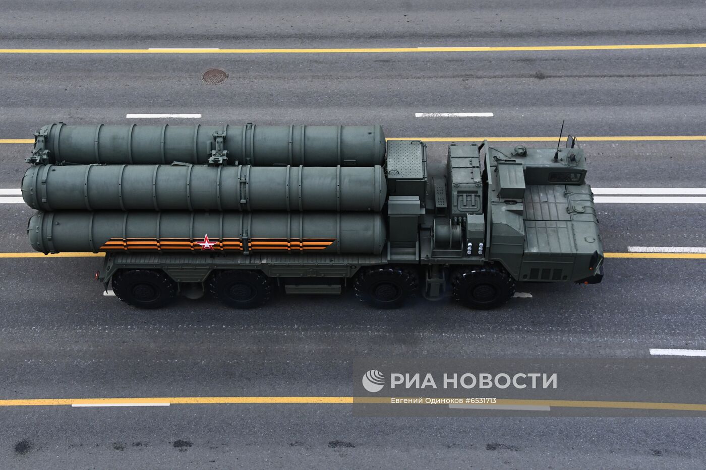 Ночная репетиция парада Победы в Москве 