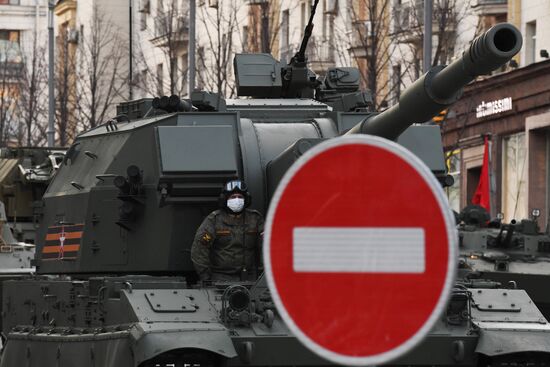 Ночная репетиция парада Победы в Москве