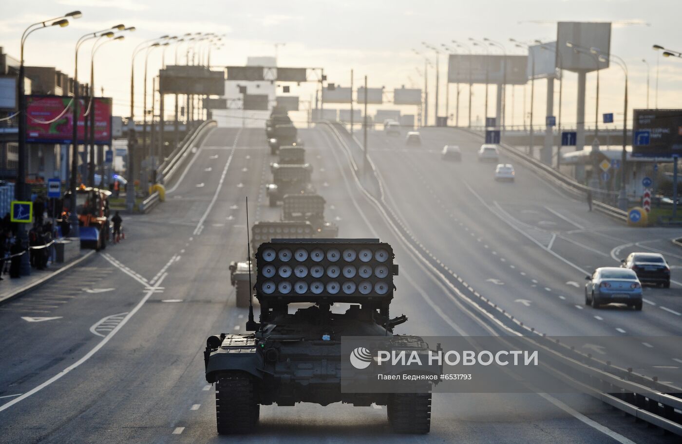 Ночная репетиция парада Победы в Москве 