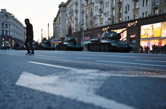 Ночная репетиция парада Победы в Москве 